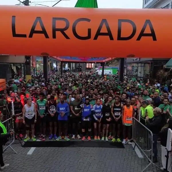 Choco Run 2025: 1.100 corredores celebram o Festival do Chocolate