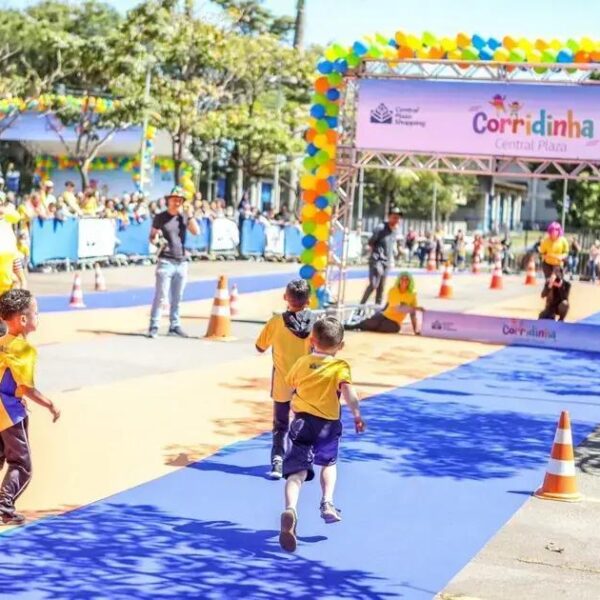 Corridinha Central Plaza: Diversão e Movimento para Crianças em São Paulo