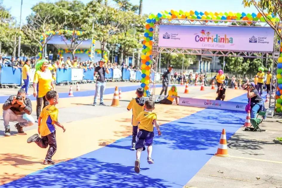 Corridinha Central Plaza: Diversão e Movimento para Crianças em São Paulo