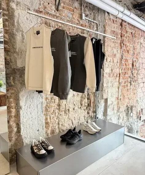 VEJA e BAD RUNNING: Abertura da Primeira Pop-Up Store em São Paulo