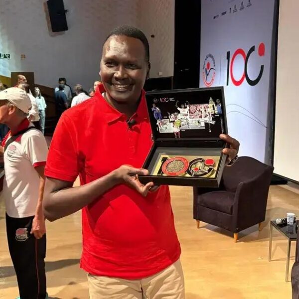 Paul Tergat é homenageado e inaugura Hall da Fama da São Silvestre