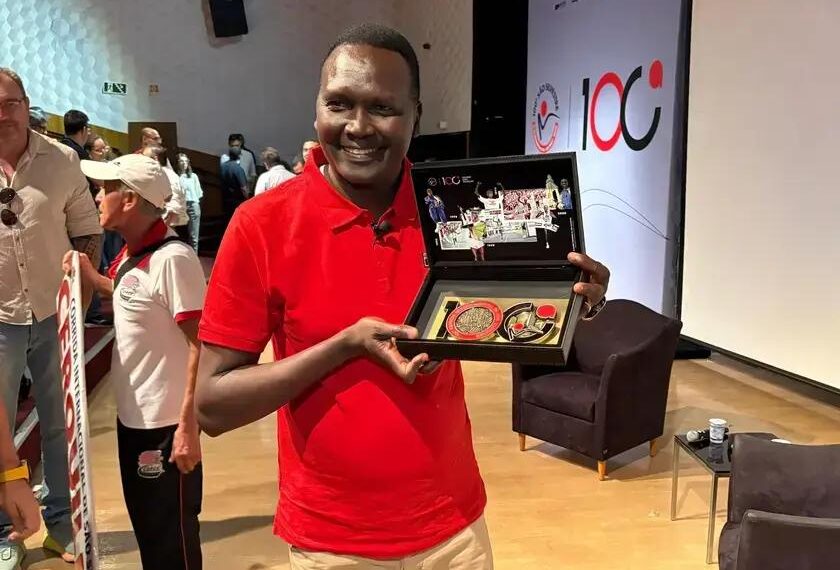 Paul Tergat é homenageado e inaugura Hall da Fama da São Silvestre