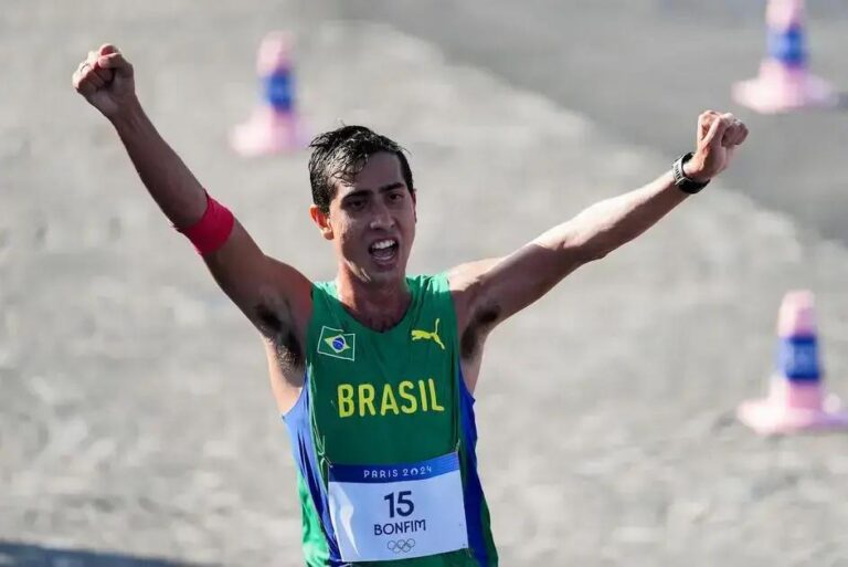 Atletas brasileiros se preparam para o Mundial de Atletismo em Tóquio