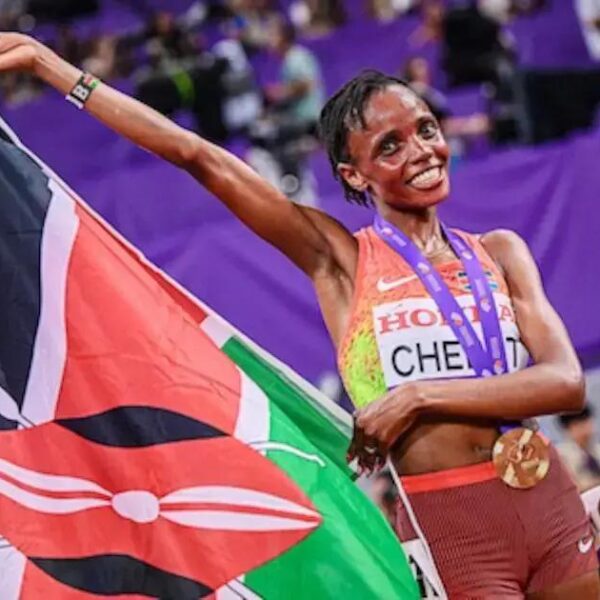 Beatrice Chebet conquista ouro nos 10.000 metros do Mundial de Atletismo
