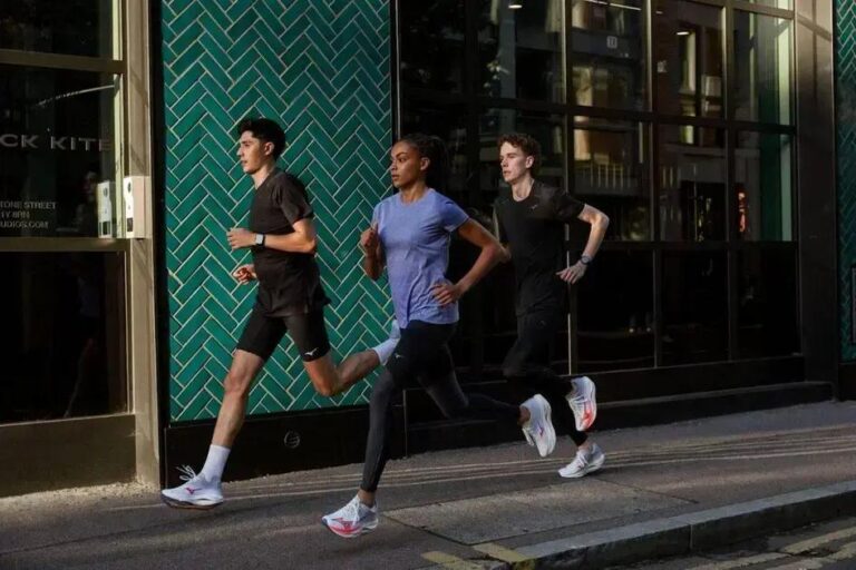 Mizuno Wave Rebellion Flash 3: O Tênis de Velocidade que Você Precisa Conhecer