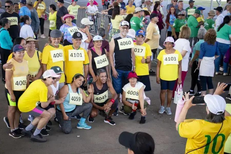 eMulti promove Corrida da Terceira Idade em Extrema