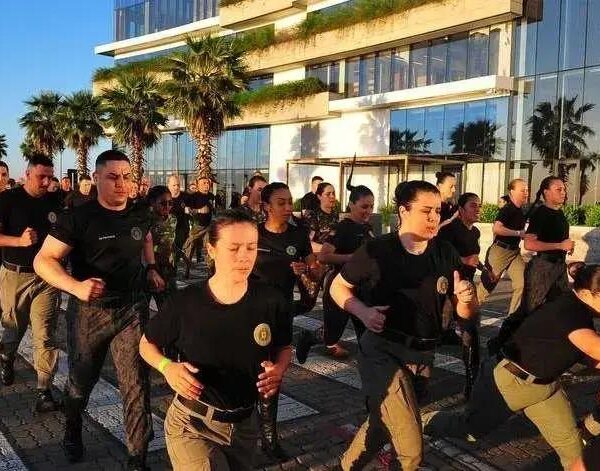 Corrida de Ferro celebra 133 anos do 1º BPM em Porto Alegre