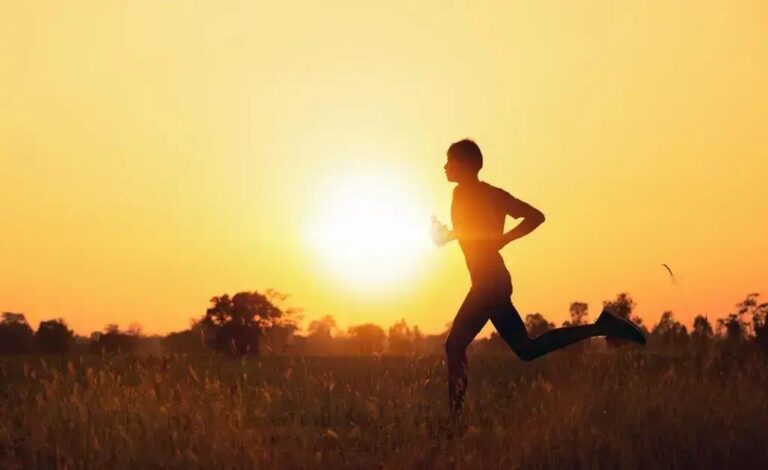 Como o calor afeta seu corpo durante a corrida: entenda os impactos