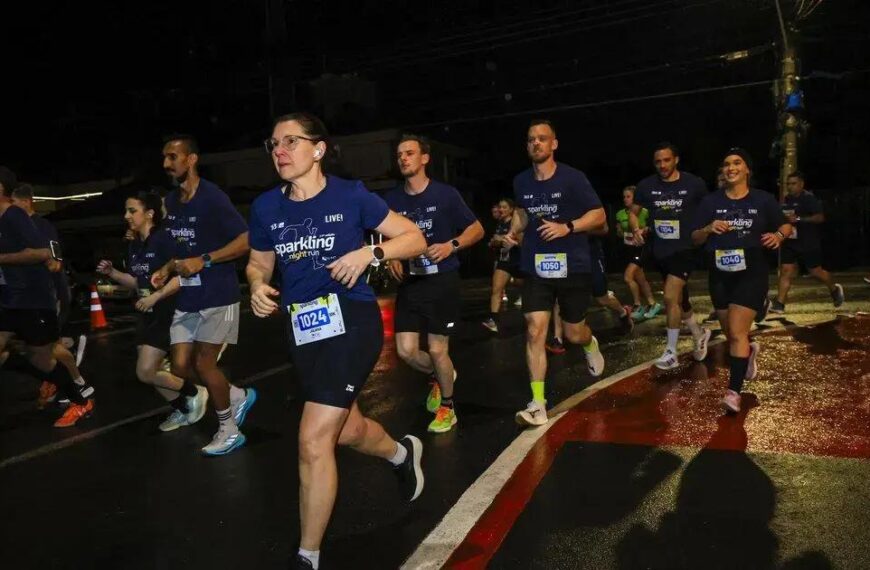 Sparkling Night Run 2025: Recorde de Participantes e Emoção em Bento Gonçalves