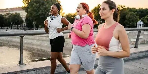 Tênis para corrida e caminhada: modelos em promoção imperdíveis