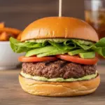 Hambúrguer de quinoa com cogumelos