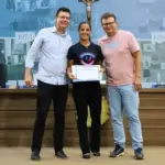 Câmara Municipal homenageia atleta Juçara Pacheco por suas conquistas