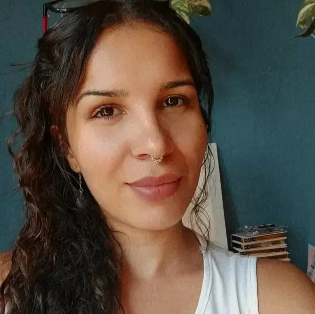 Família busca jovem desaparecida em Araraquara após corrida por aplicativo