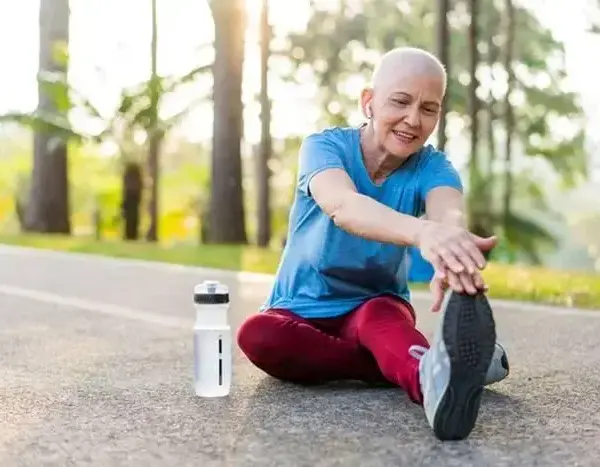 Exercício físico reduz risco de morte em pacientes com câncer de cólon