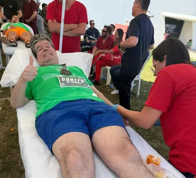 Deputado Ruy Carneiro desmaia durante corrida em João Pessoa