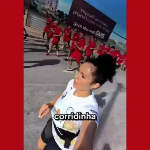 Bombeiros explicam a canção militar que viralizou durante corrida em MT
